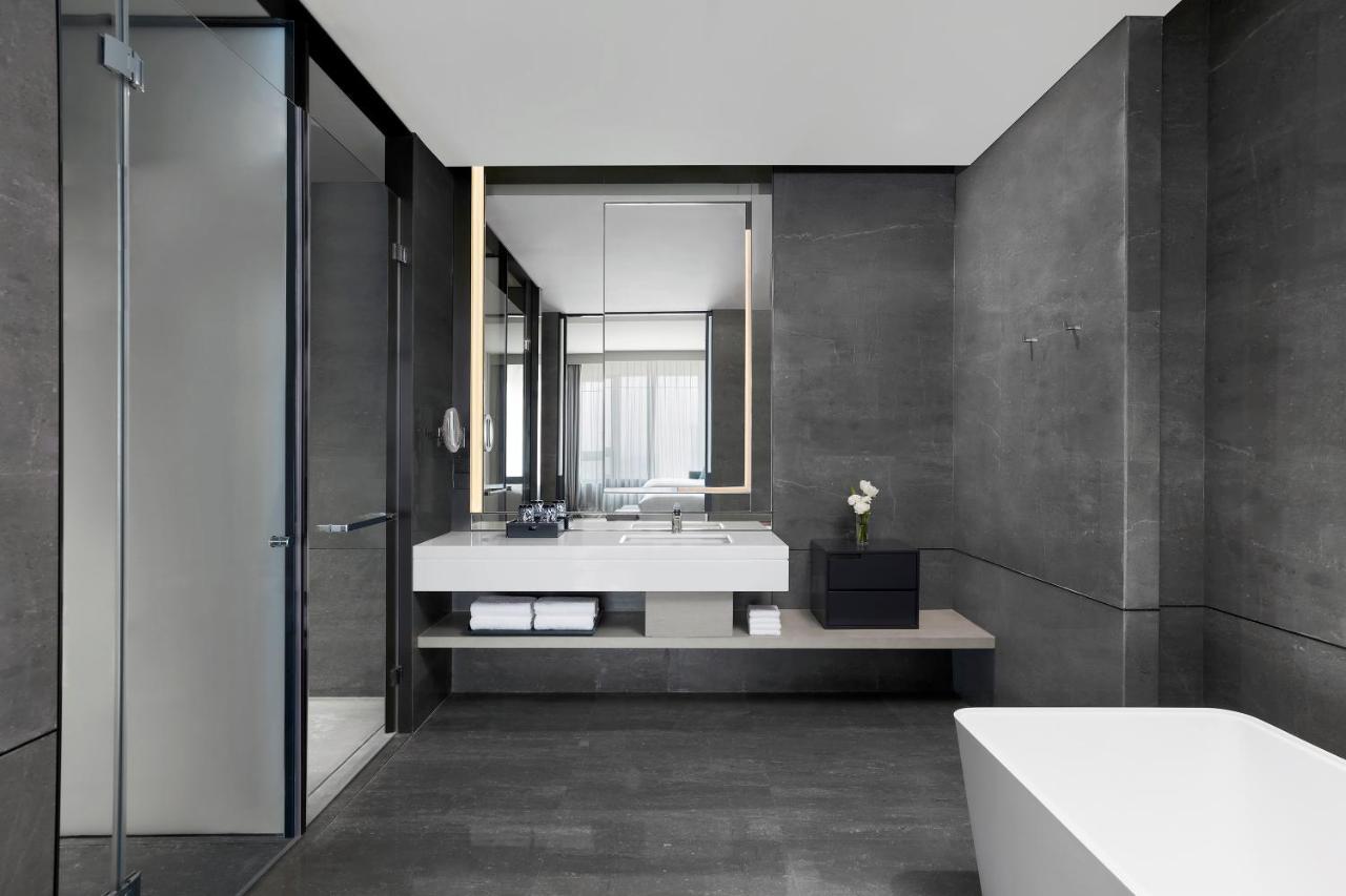 Wuhan Marriott Hotel Optics Valley Экстерьер фото