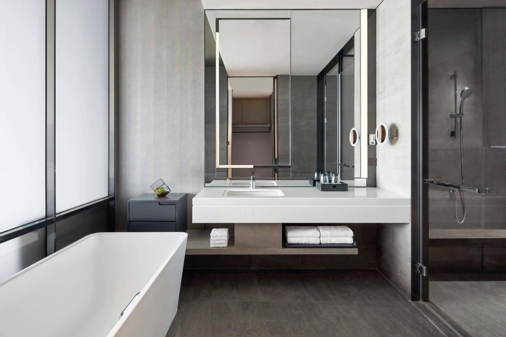 Wuhan Marriott Hotel Optics Valley Экстерьер фото