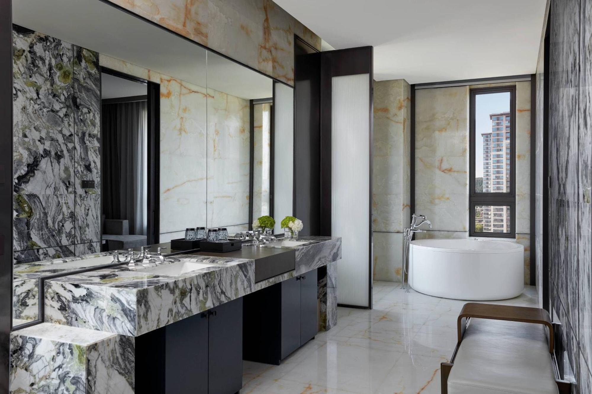 Wuhan Marriott Hotel Optics Valley Экстерьер фото
